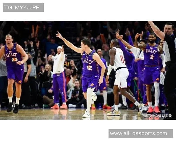 吉莱斯皮表现出色贡献15分12助攻但球队仍遭遇失利 吉莱斯皮表现出色贡献15分12助攻但球队仍遭遇失利