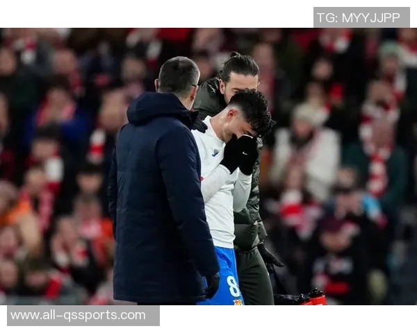 莱万因左眼眶内侧骨折缺战马竞预计对毕巴时可佩戴面具复出